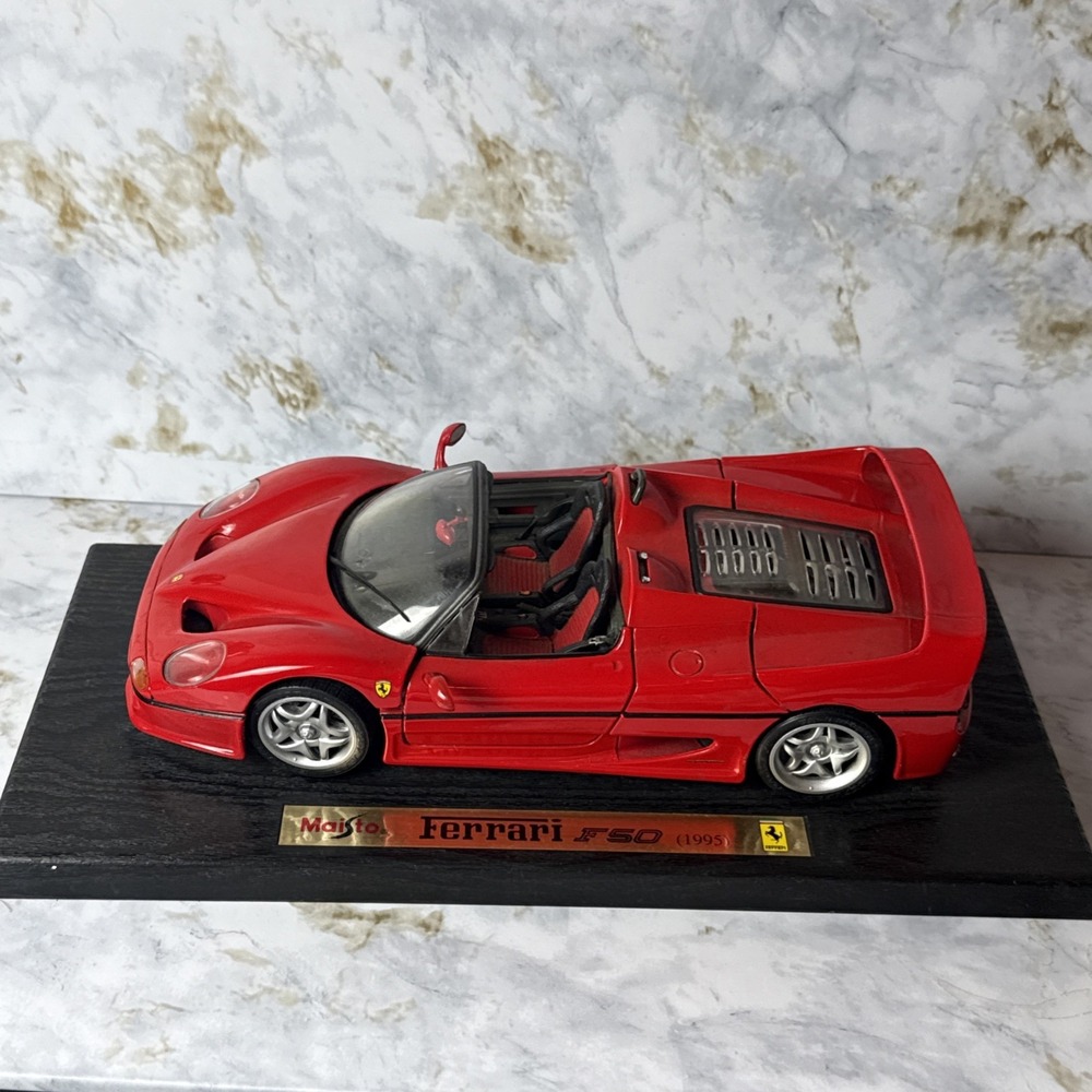 Vintage Maisto 1/18 Scale Ferrari F50 1995 Red Convertible Diecast Car Replica